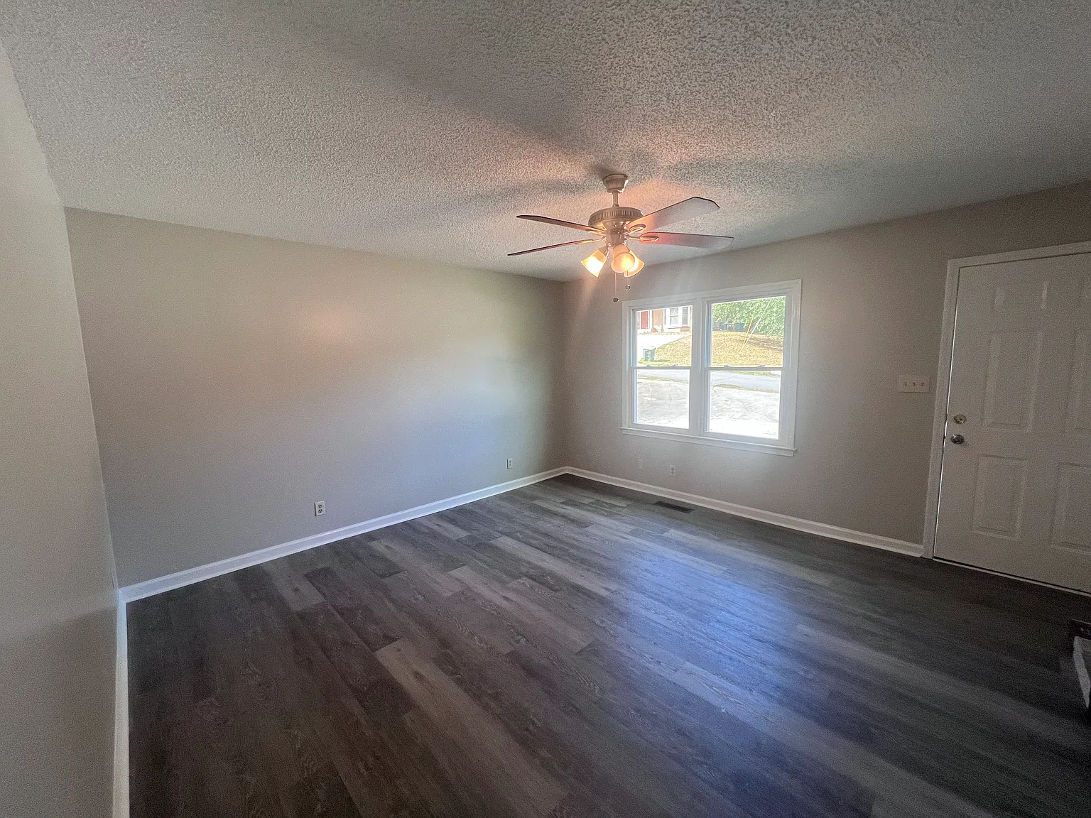 144 Colonial Drive, Toccoa — Photo 3