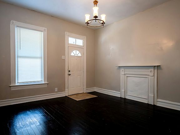 4th image of 1319 Graham St #1319