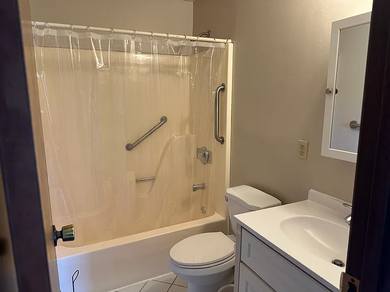 Full Bathroom - Upstairs