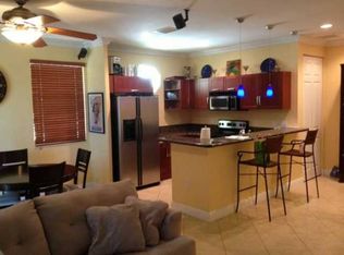 2306 NE 2nd St, Pompano Beach, FL 33062