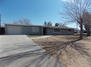 13981 Pawnee Rd, Apple Valley, CA 92307