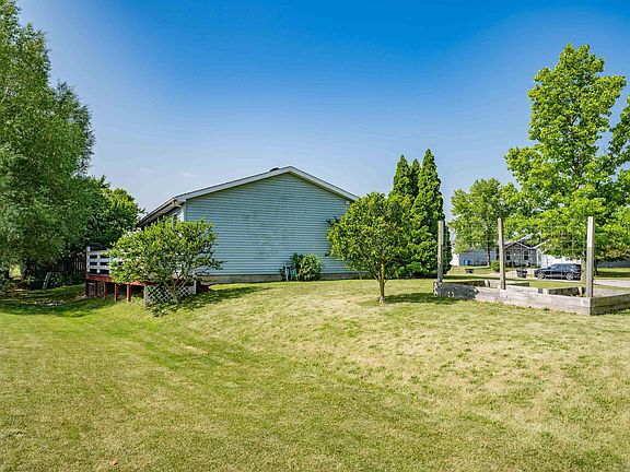 5th image of 713 Camden Dr