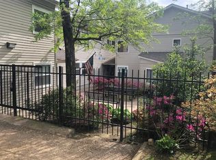 3619 W Markham St APT 10, Little Rock, AR 72205