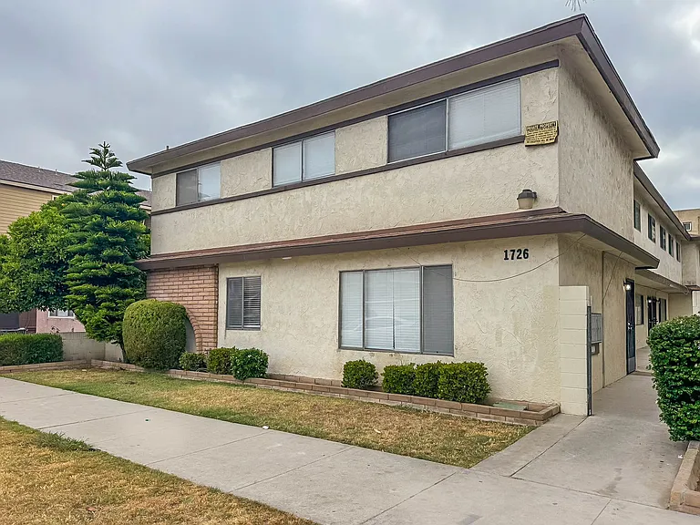 1726 N Stanton Pl #2 — Photo 15