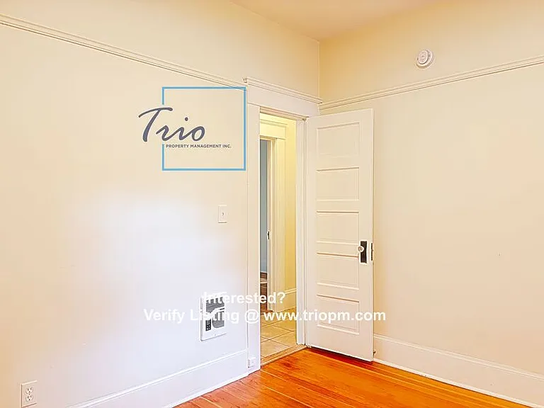1044 W 8th Ave — Photo 15