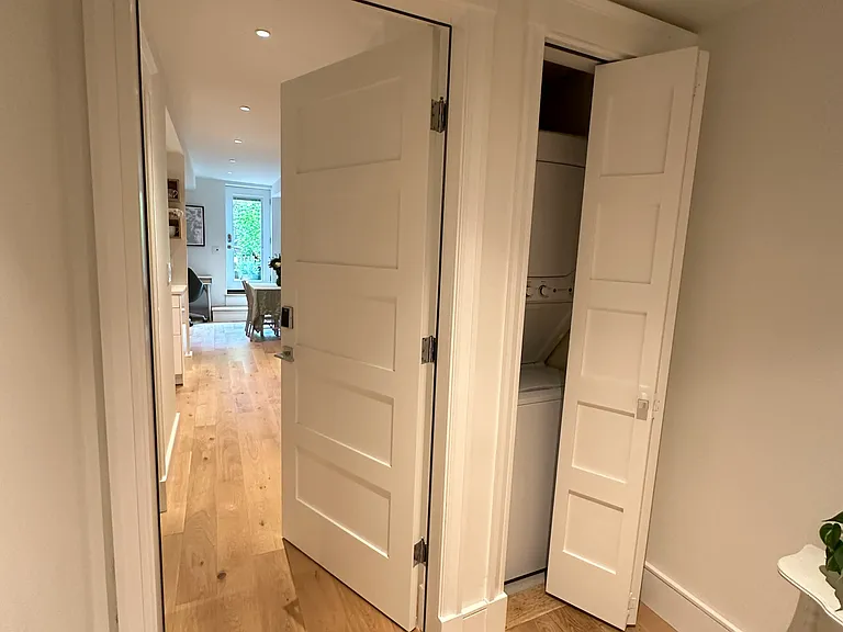 17 E Springfield St #1 — Photo 4