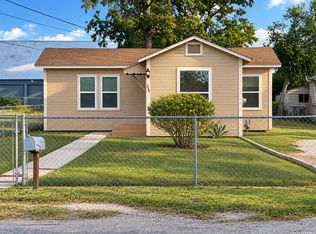 239 Apperson Ave, San Antonio, TX 78207