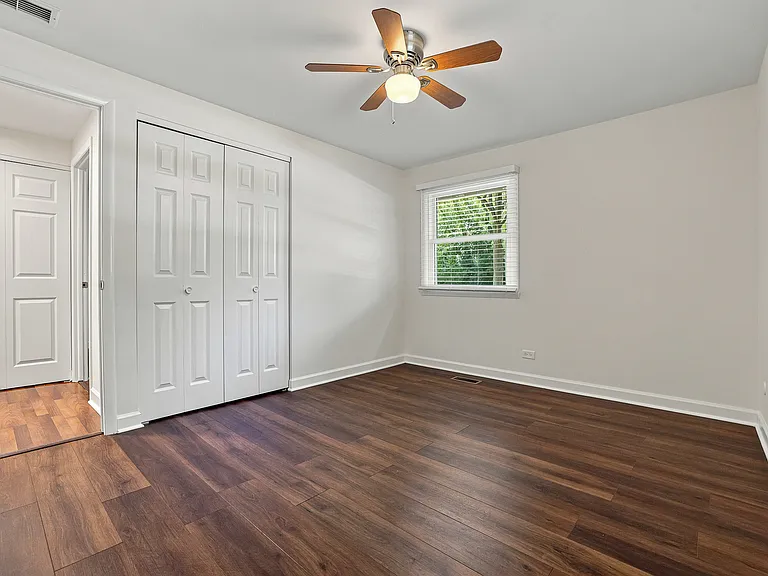 924 Bradford Ln — Photo 19