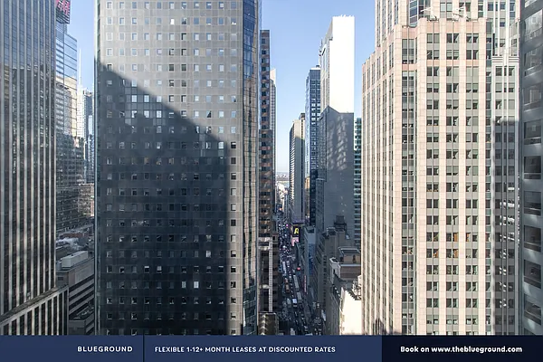 Rented by The Blueground | media 3