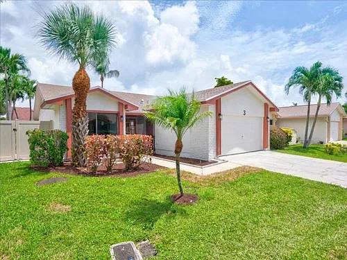 3 Fawlkland Cir Photo 1