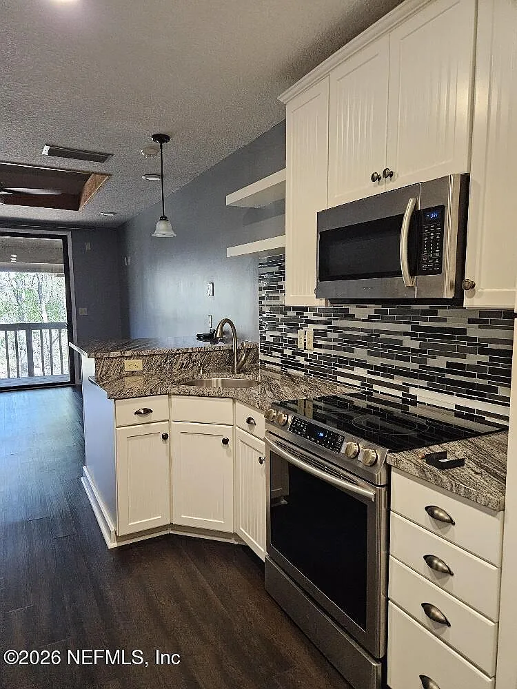 Building Photo - 3155 Ravines Rd #3524