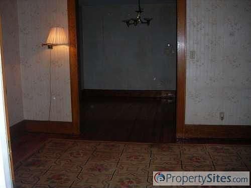 1st image of 236 Linden Ave