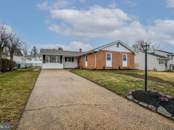 3212 Bristol Dr, Wilmington, DE 19808