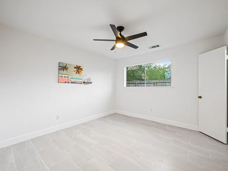6606 Winkleman Rd — Photo 38