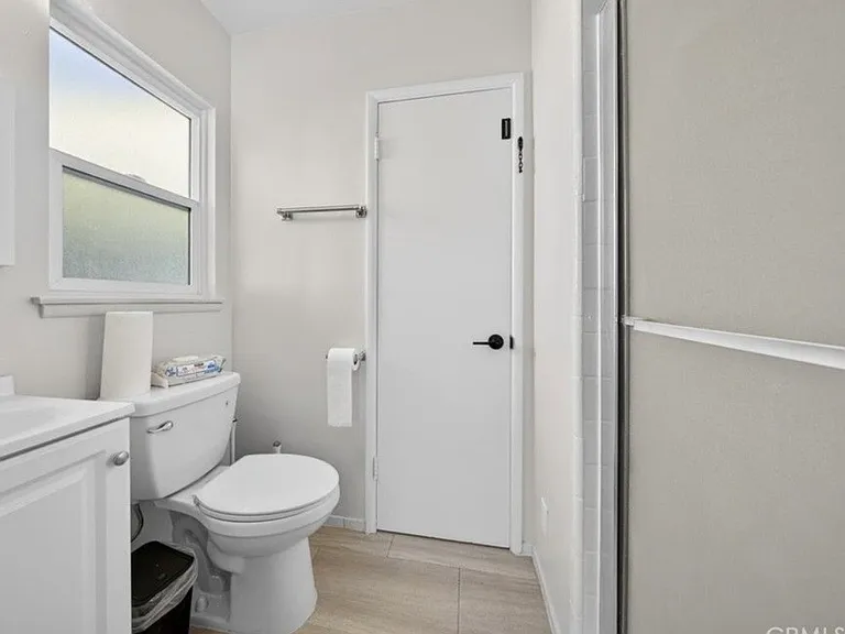 8100 Bellaire Ave — Photo 7