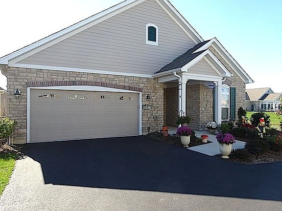 2nd image of 16536 S Fox Run Cir #16536