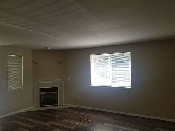 5th image of 3700 Fairbanks Ave #3711-1
