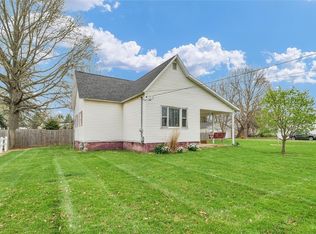 121 W North St, Oakland, IL
