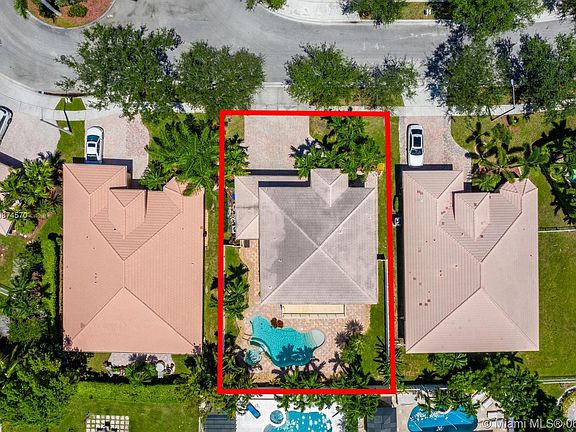 3rd image of 16730 NW 15th St #0