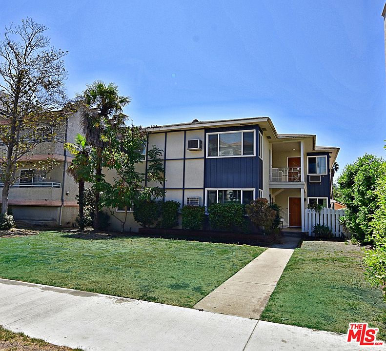 1st image of 12610 Moorpark St