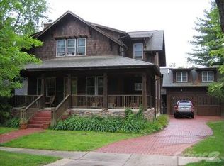 1044 Knox Ave, Birmingham, MI 48009