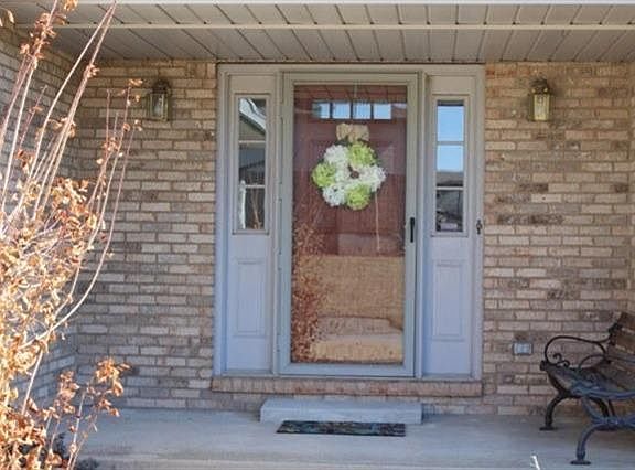 3rd image of 4117 Summerdale Ln