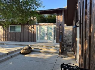 18464 Tollhouse Rd #B, Clovis, CA 93619