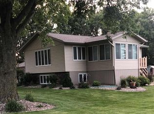 615 Trosky Rd W, Edgerton, MN 56128