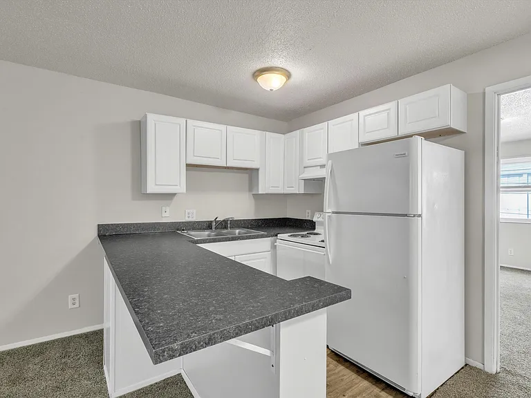 Richardt Apartments — Photo 2
