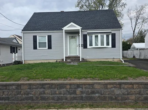 3245 Washington Rd, Parlin, NJ 08859