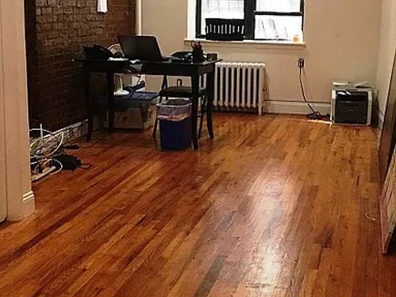 3rd image of 405 E 90th St APT 1B