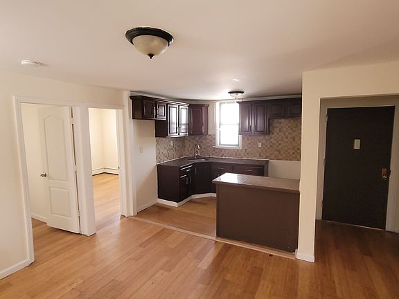 3rd image of 3605 Olinville Ave Floor 2