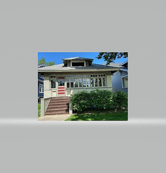Charming Bungalow 