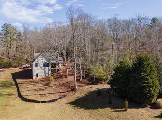 365 Cottage View Dr, Franklin, NC 28734