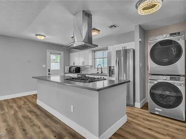 1700 Ferrell St, Las Vegas, NV 89106