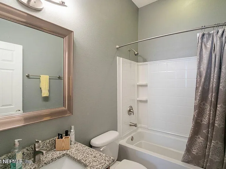 6217 Eclipse Cir — Photo 14