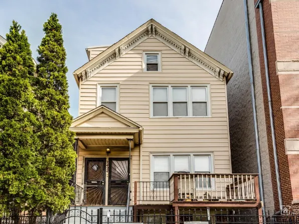 2422 W Moffat St #1, Chicago, IL 60647