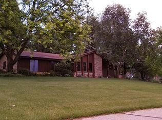 3761 Kettle View Dr, Slinger, WI 53086