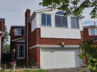 121 Badessa Cir, Vaughan, ON L4J 6E2