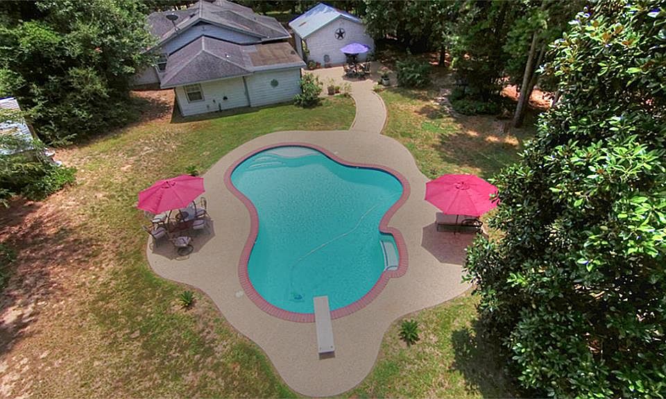 1st image of 7309 Dogwood Ln