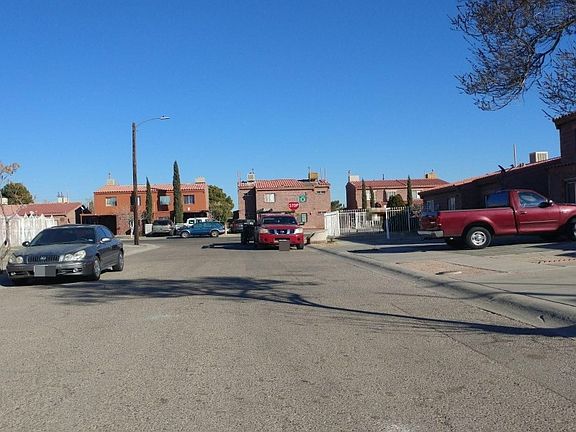 5th image of 11054 Mirage Ct