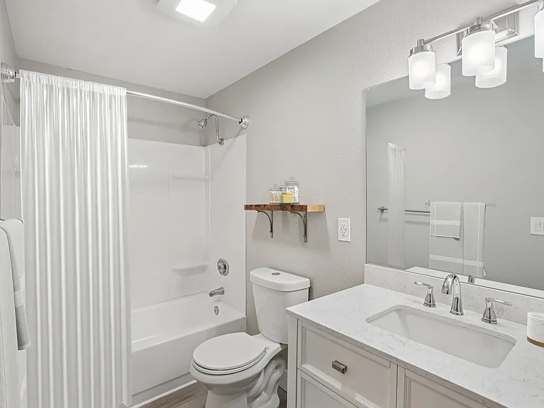 Bagley Estates- HOME SWEET HOME- UP TO 4 WEEKS FREE! — Photo 13