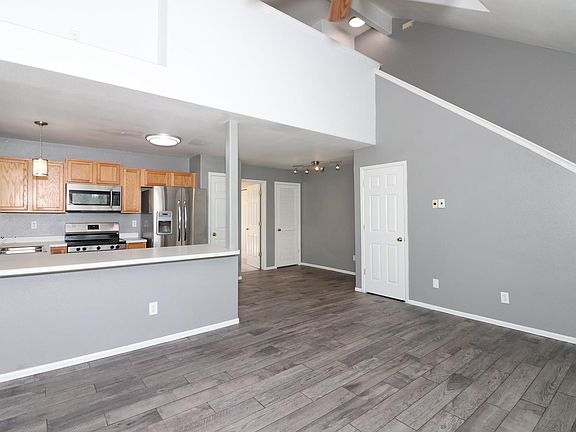 3rd image of 485 David Ct