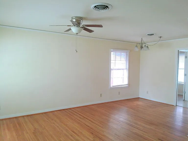 530 Hopper Dr — Photo 3