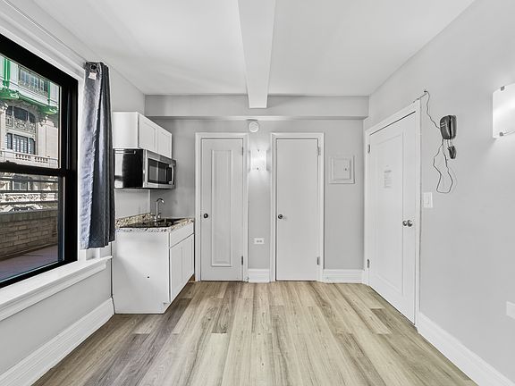 3rd image of 240 W 73rd St APT 1602