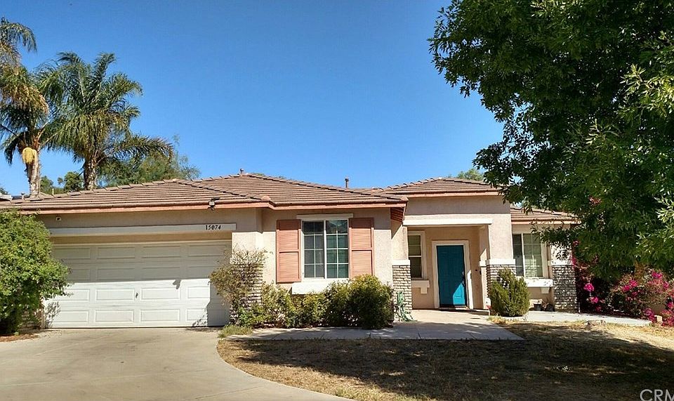 1st image of 15074 Hayden Ct