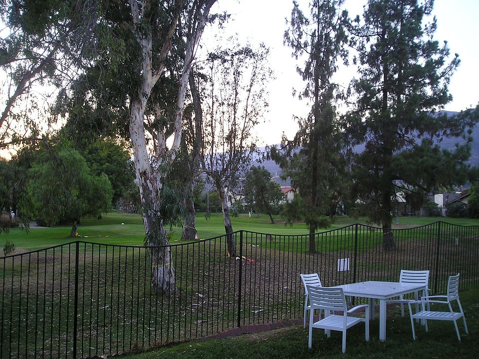 1st image of 3204 Hacienda Dr