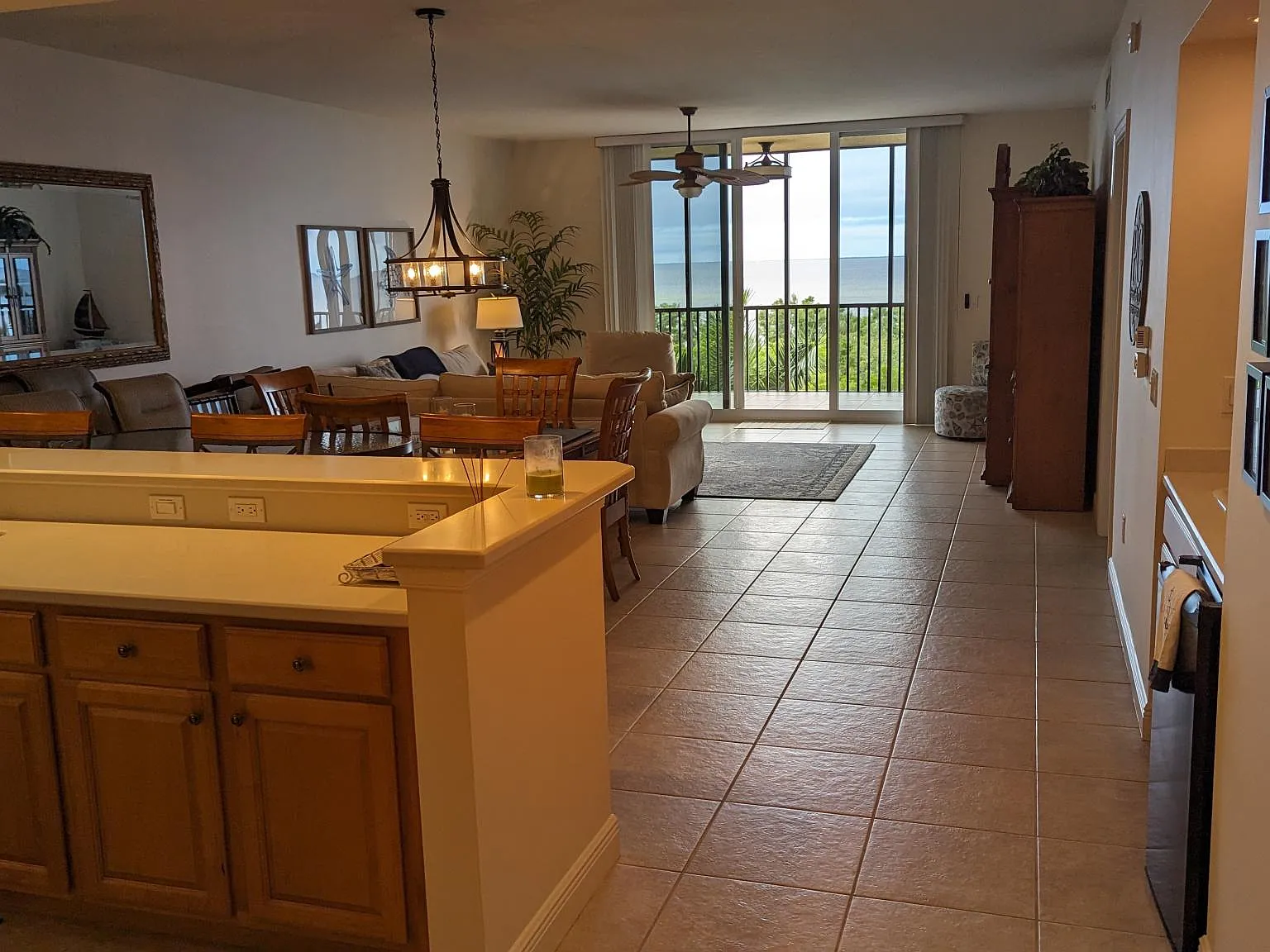 3 bed, 1838 sqft, $5,750 — Photo 3