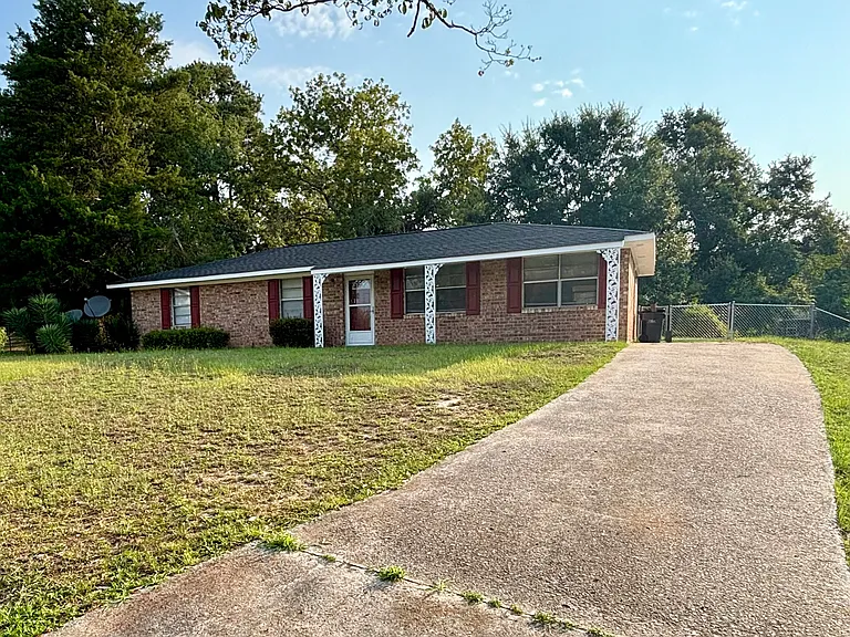3602 Kinglet Ct — Photo 1