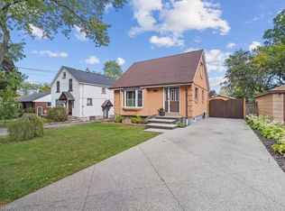 269 E 25th St, Hamilton, ON L8V3A6